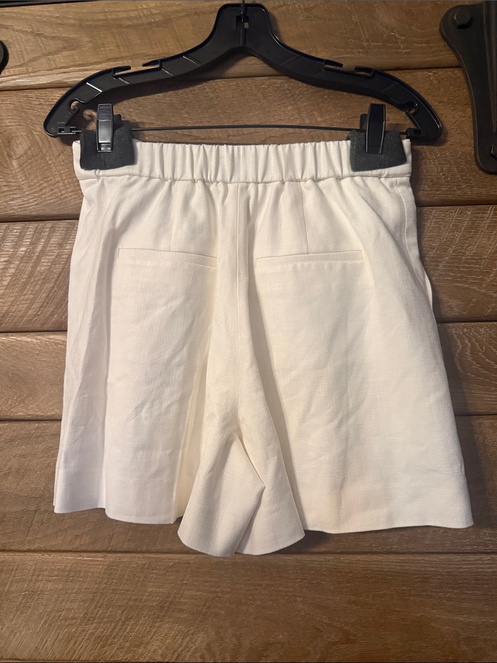 NEW DEREK LAM 10 CROSBY women's boswell adjustable waist short in blanc de blanc - Picture 4 of 6
